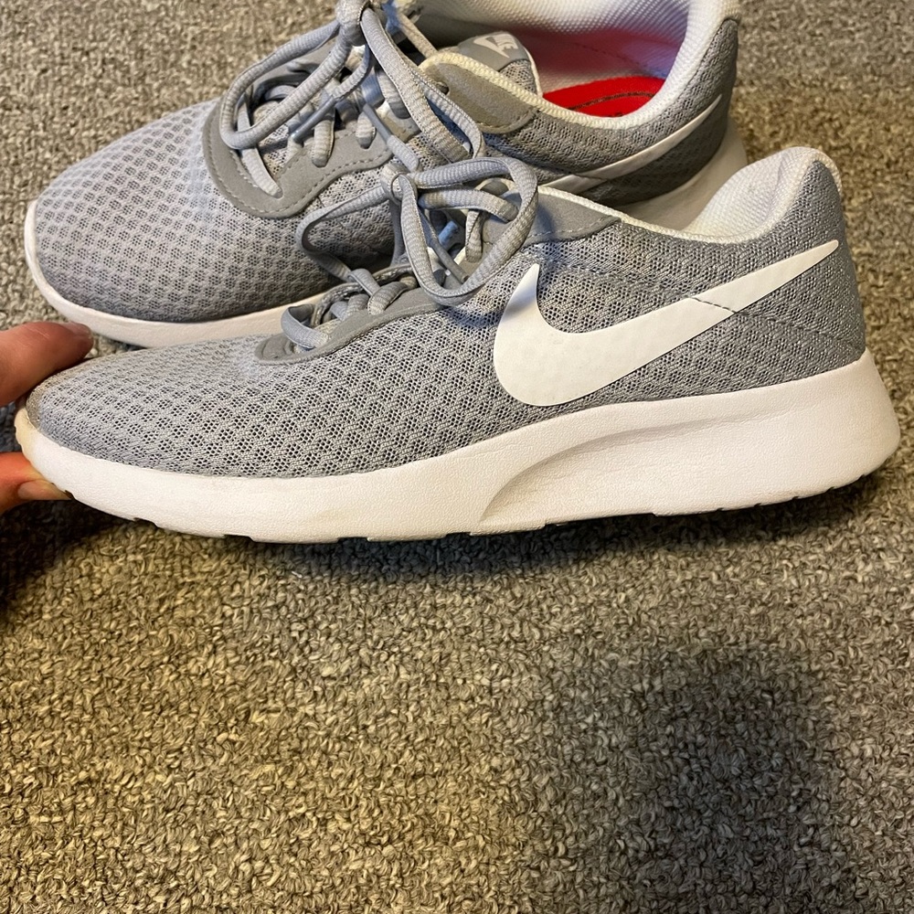 Size 7.5 Nike running shoes!